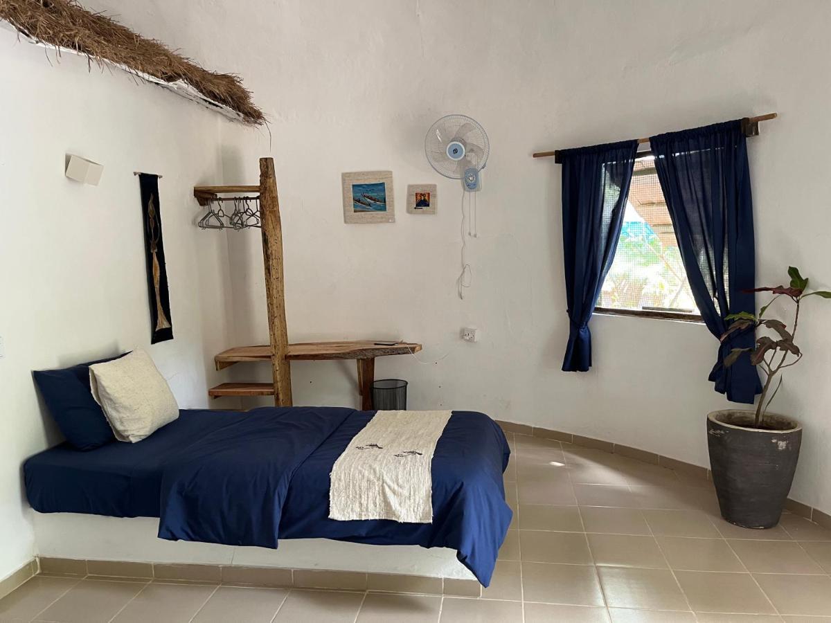 Footsteps Eco-Lodge Gunjur Ngoại thất bức ảnh