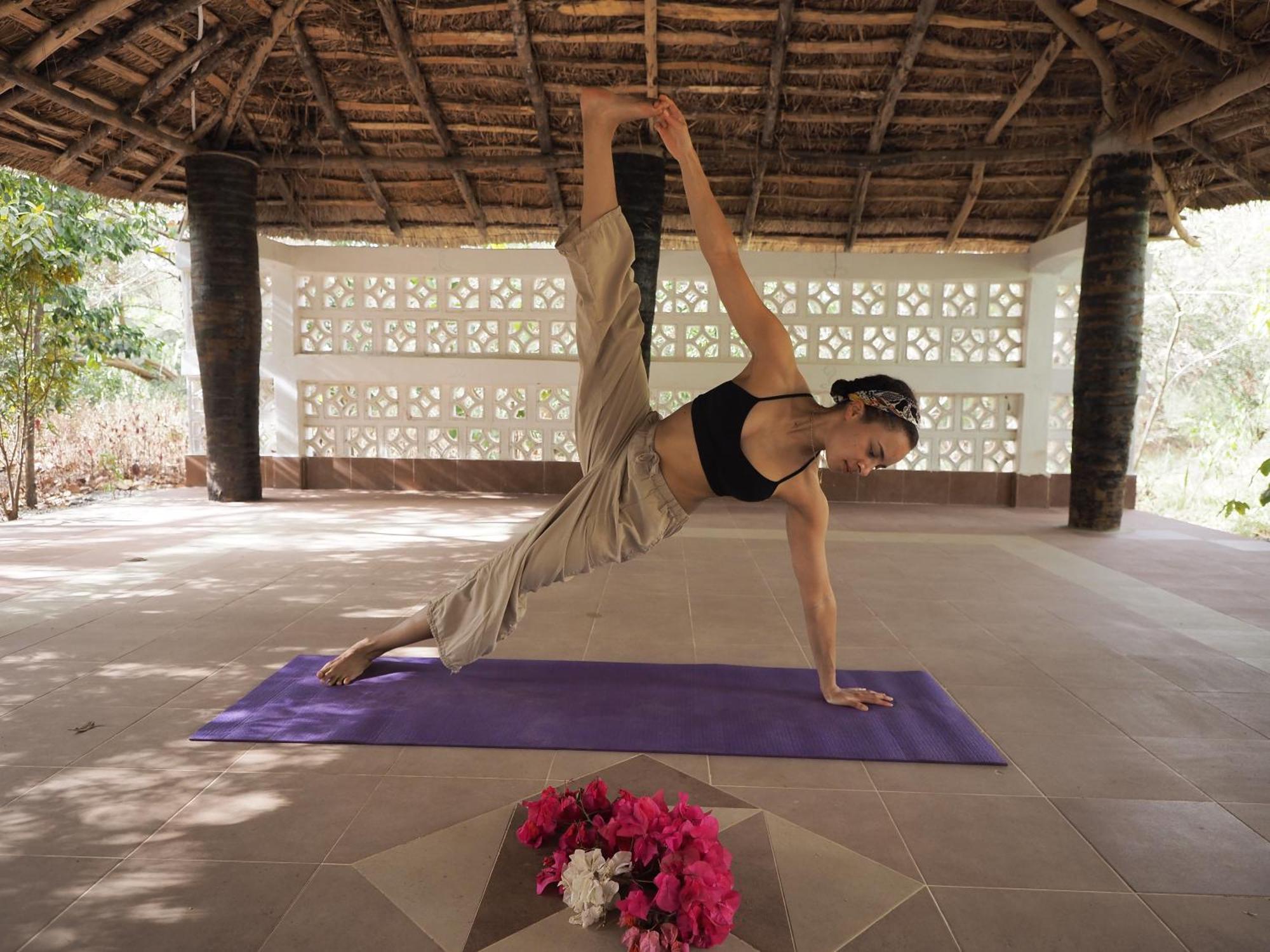Footsteps Eco-Lodge Gunjur Ngoại thất bức ảnh