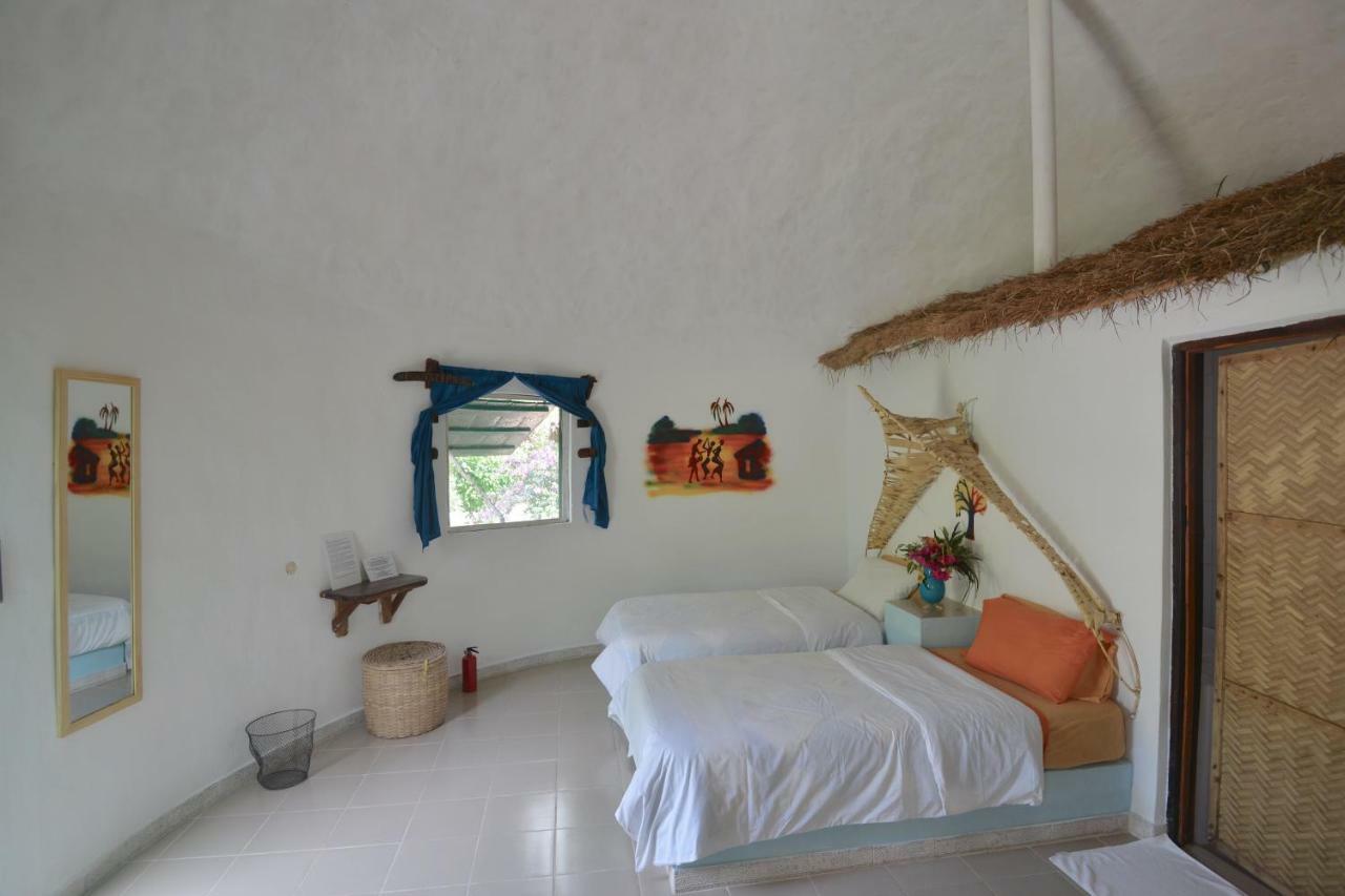 Footsteps Eco-Lodge Gunjur Phòng bức ảnh